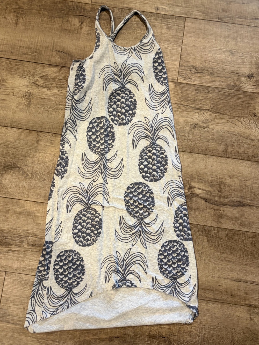 Old Navy Heather Gray Dress with Dark Gray Pinapples